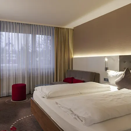 Hotell Fuchsen 4*
