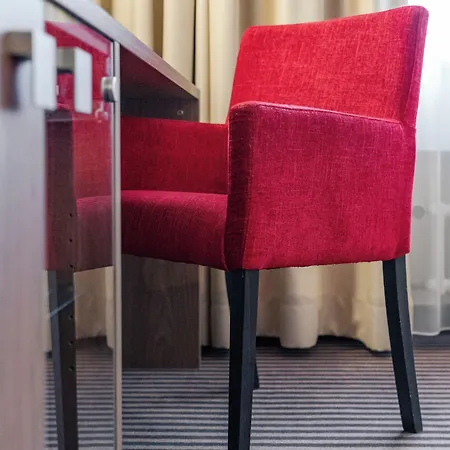 Fuchsen Hotel 4*